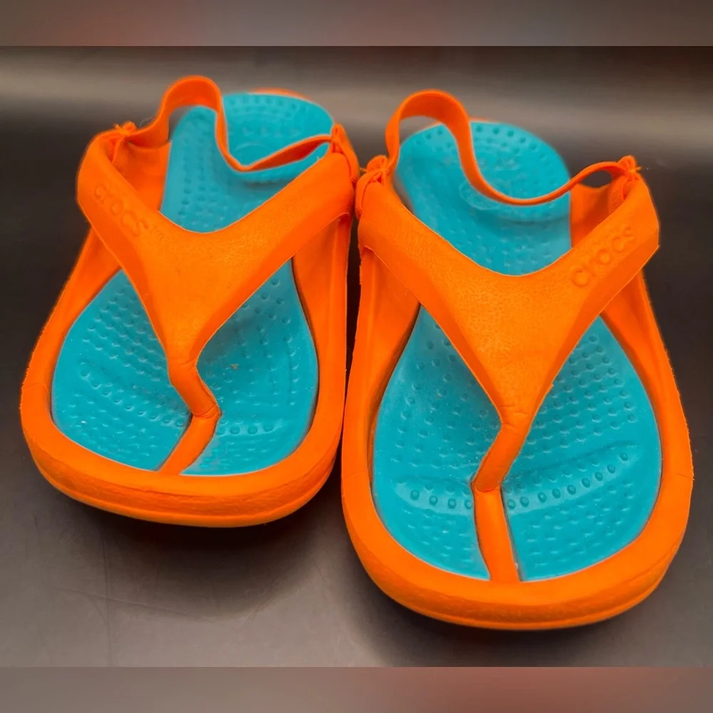 Crocs Kids Orange and Blue Sandals- Size:8/9,‎ Pre- Owned